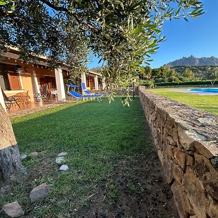 Casa Doria - Sea, Pool, Mountains, Relax Ferienhaus Marina di Gairo